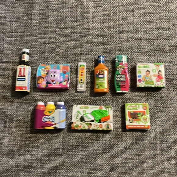 Mini Brands (Assorted) - Picture 9 of 9